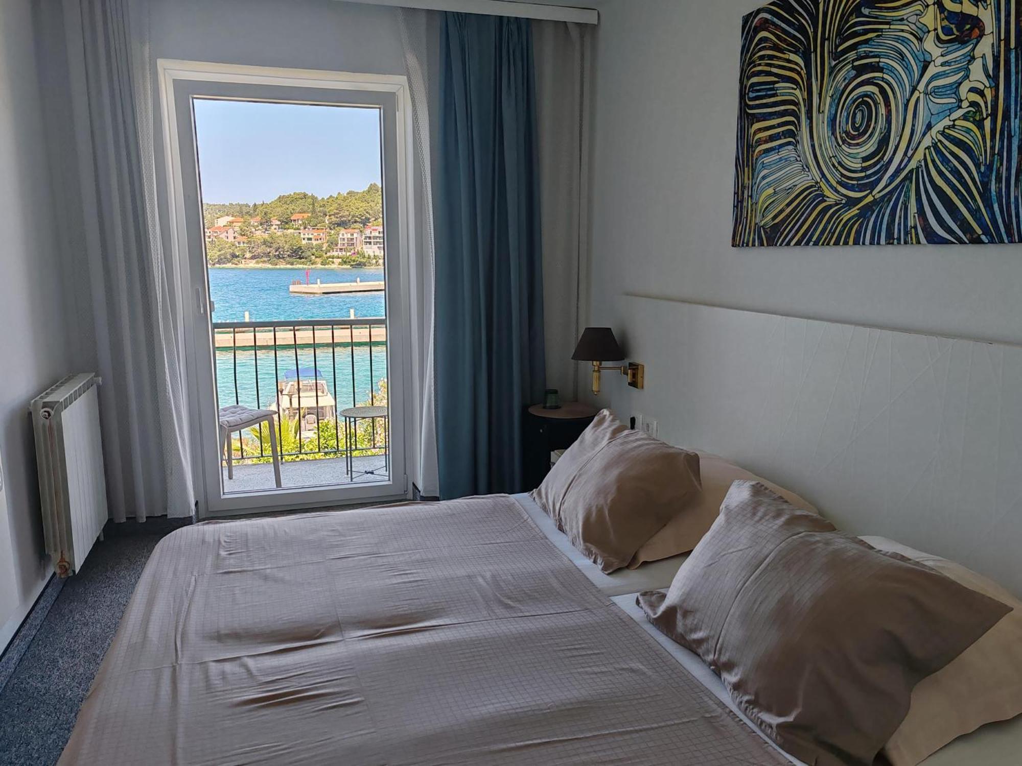 Hotel Dalmacija 尼亚卢卡 外观 照片